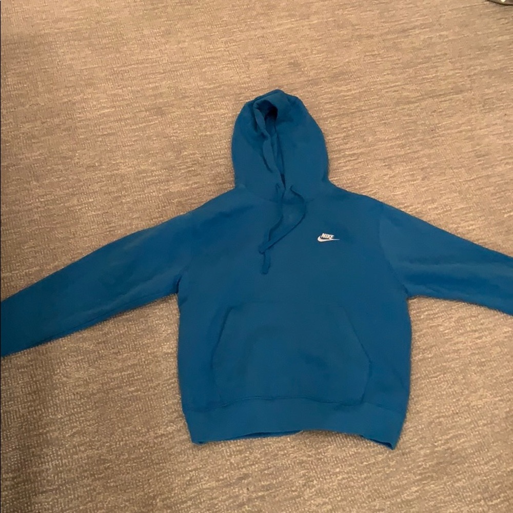 Nike men’s hoodie